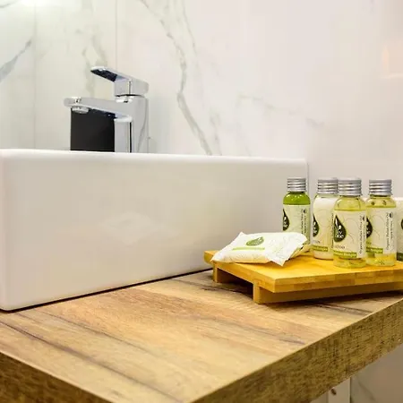 Apartamento -porta Susa - Centro- Lussuoso Loft - Wifi E Ac